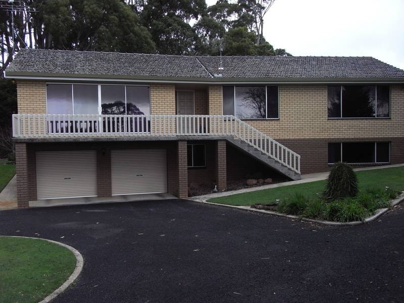 21 Illoura Road, Burnie TAS 7320