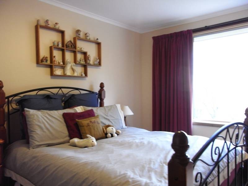 21 Illoura Road, Burnie TAS 7320