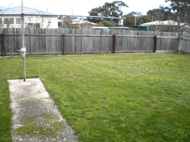 14 Riverside Avenue, Ulverstone TAS 7315