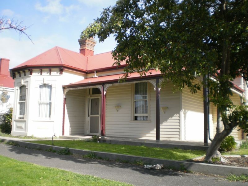 2 King Edward Street, Ulverstone TAS 7315