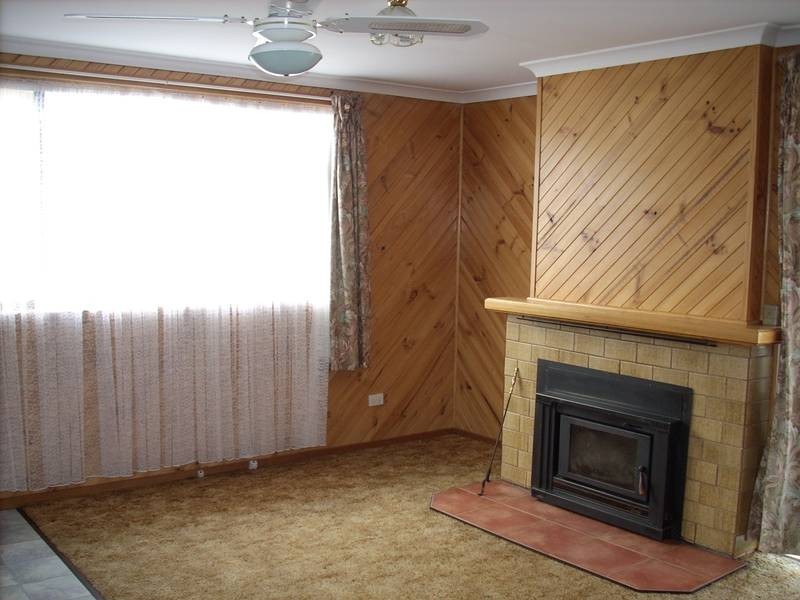 18 Gaffney Street, Ulverstone TAS 7315