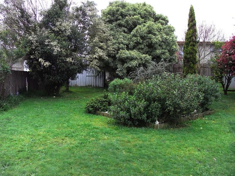 15 South Road, Penguin TAS 7316