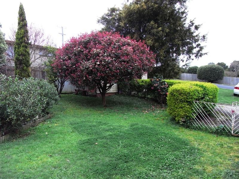 15 South Road, Penguin TAS 7316