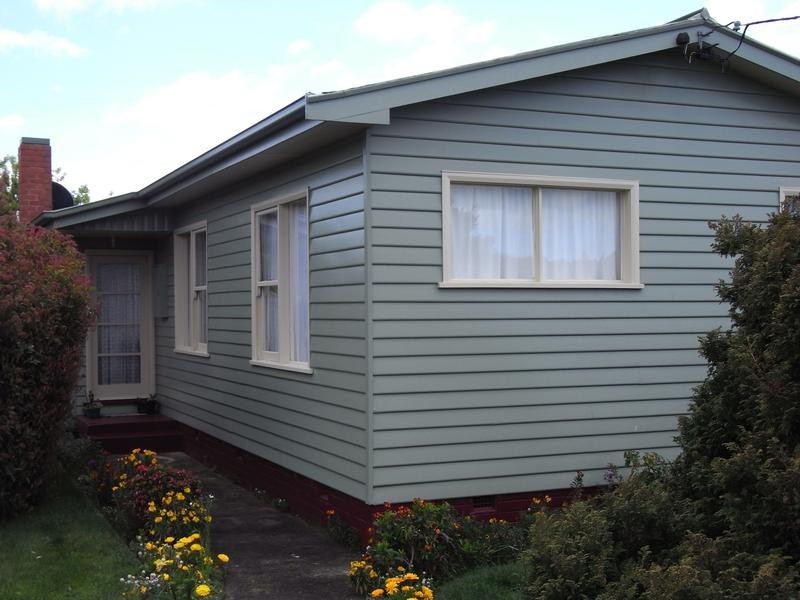 21 McCulloch Street, Ulverstone TAS 7315