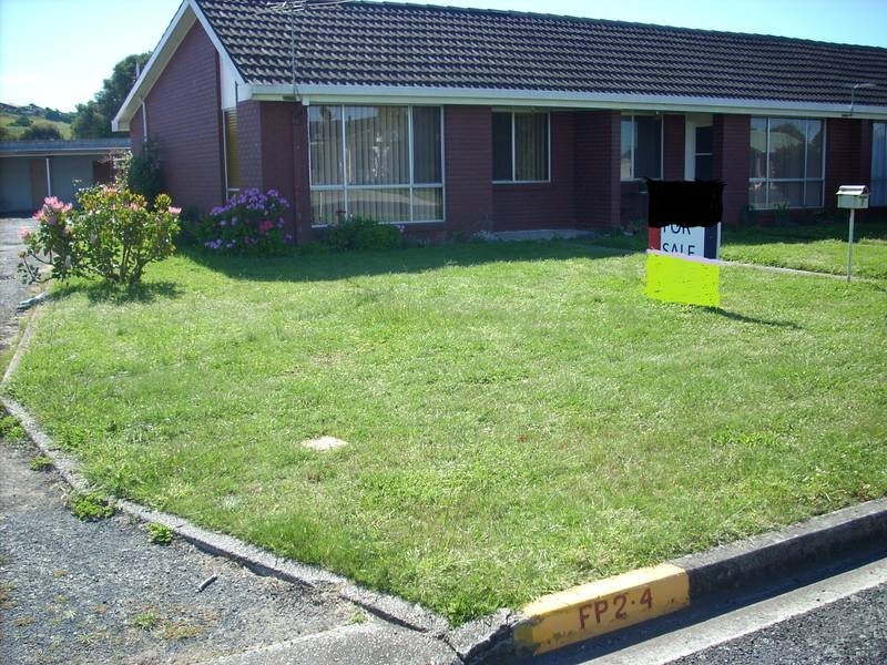 1/9 Moore Street, West Ulverstone TAS 7315