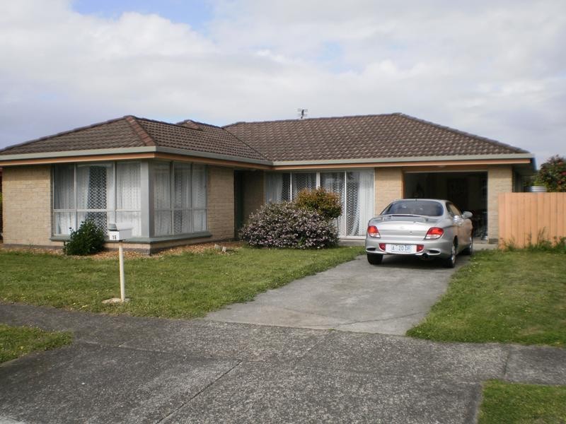 16 Thomas Street, Ulverstone TAS 7315