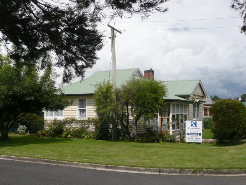 31 Lovett Street, Ulverstone TAS 7315