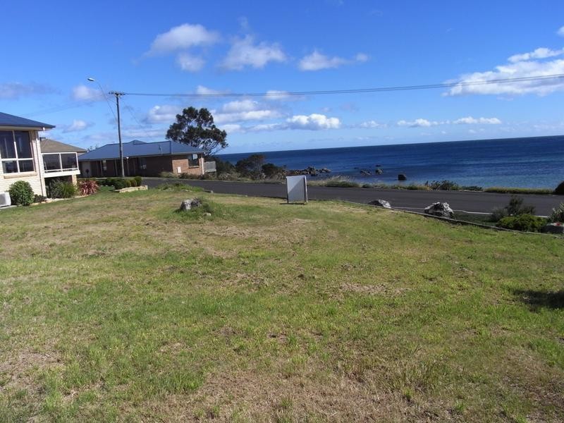 108a Main Road, Penguin TAS 7316