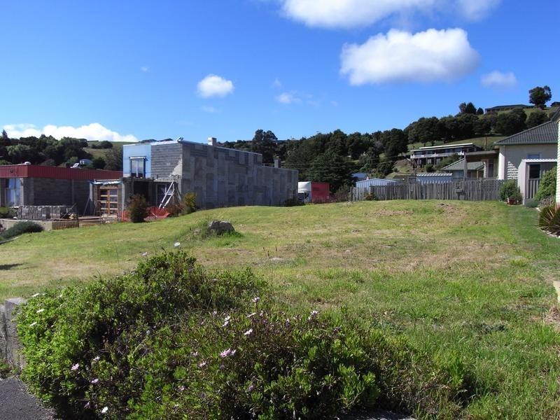 108a Main Road, Penguin TAS 7316