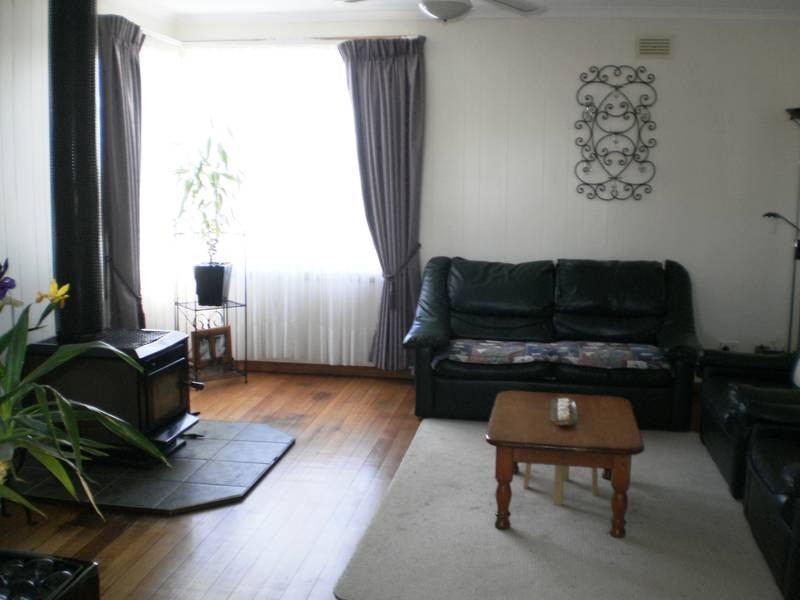 36 Clara Street, West Ulverstone TAS 7315