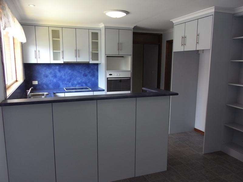 49 Deviation Road, Penguin TAS 7316