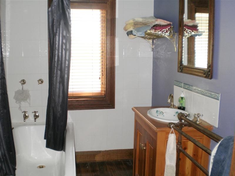 64 Leven Street, Ulverstone TAS 7315