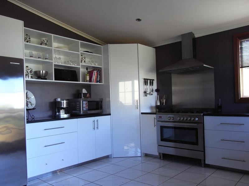 57 White Hills Road, Penguin TAS 7316