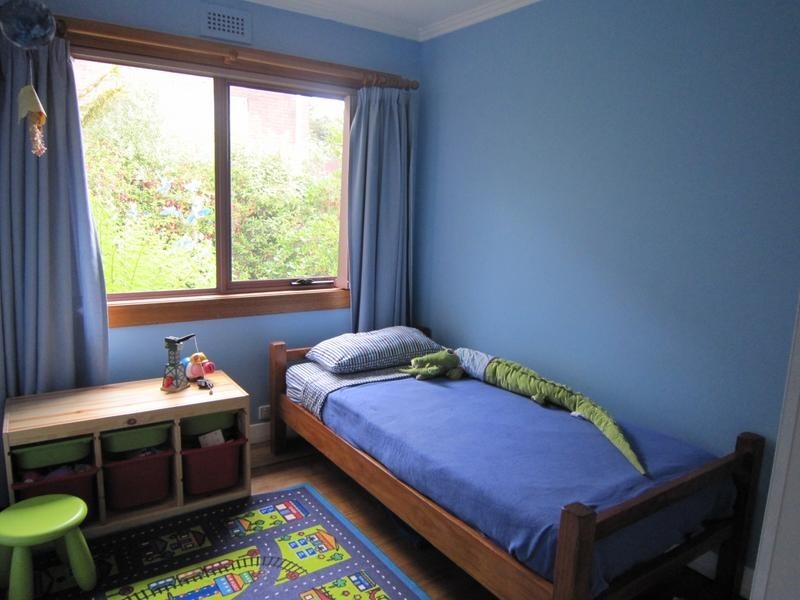 16 Elizabeth Street, Penguin TAS 7316