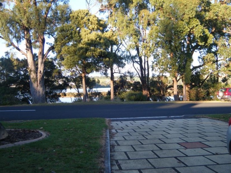 14 River Road, Ulverstone TAS 7315