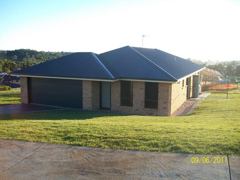 13 Southern Cross Drive, Ulverstone TAS 7315