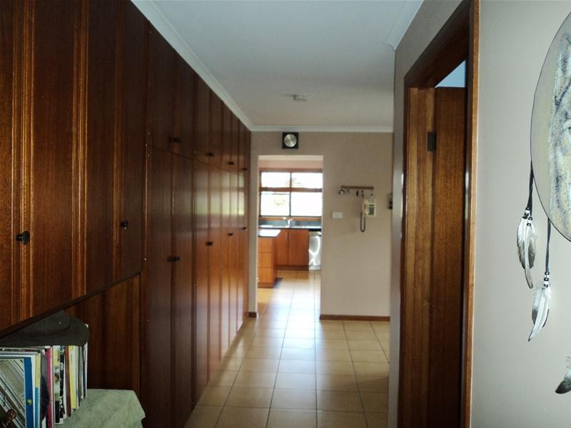 111 Penguin Road, Ulverstone TAS 7315