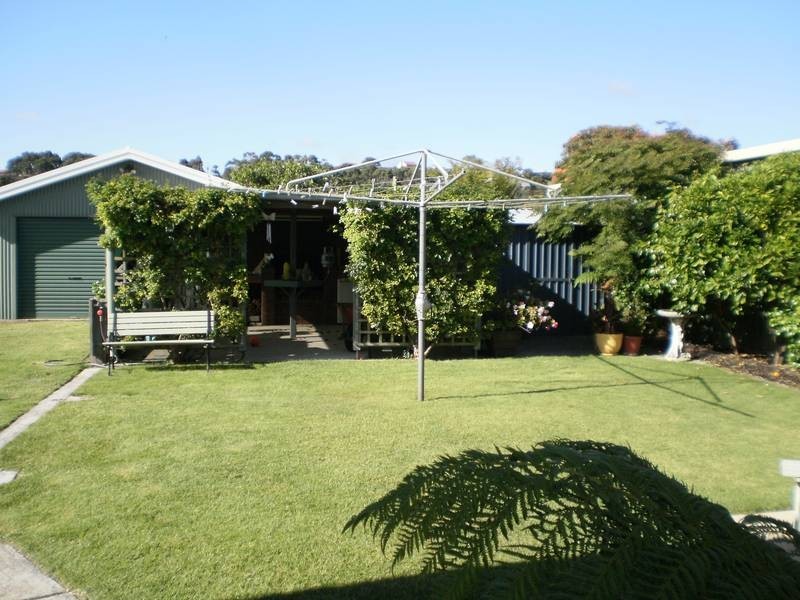26 Penguin Road, Ulverstone TAS 7315