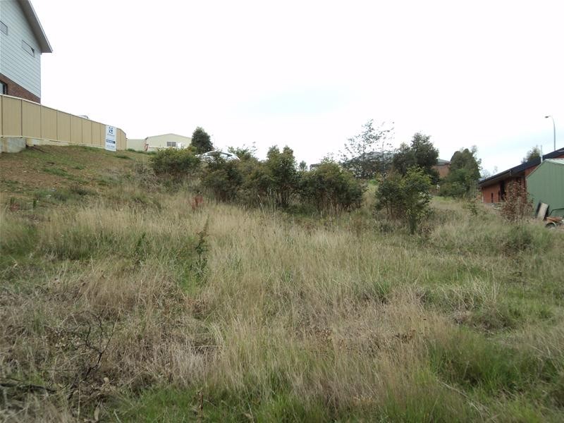 2 Wadecliff Rise, Ulverstone TAS 7315