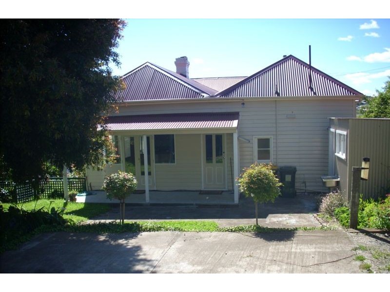 34 Macfie Street, Devonport TAS 7310