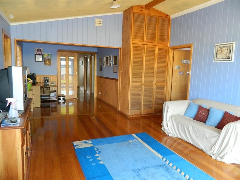 8 Goddard Street, Ulverstone TAS 7315