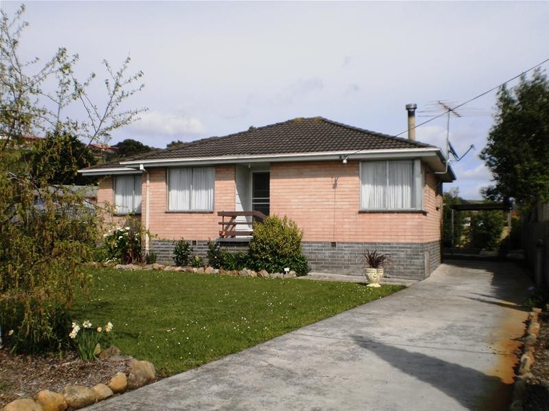 36 Clara Street, Ulverstone TAS 7315