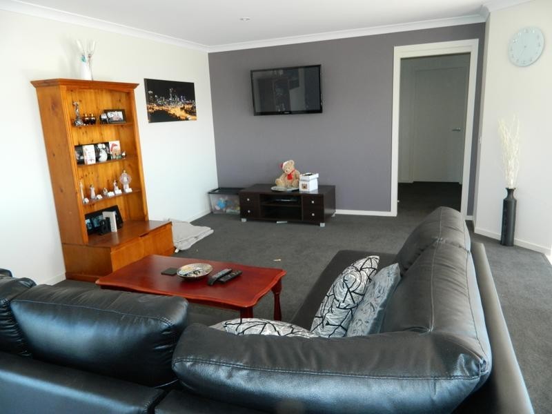 2/13 McCall Terrace, Stony Rise TAS 7310