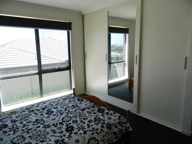 2/13 McCall Terrace, Stony Rise TAS 7310
