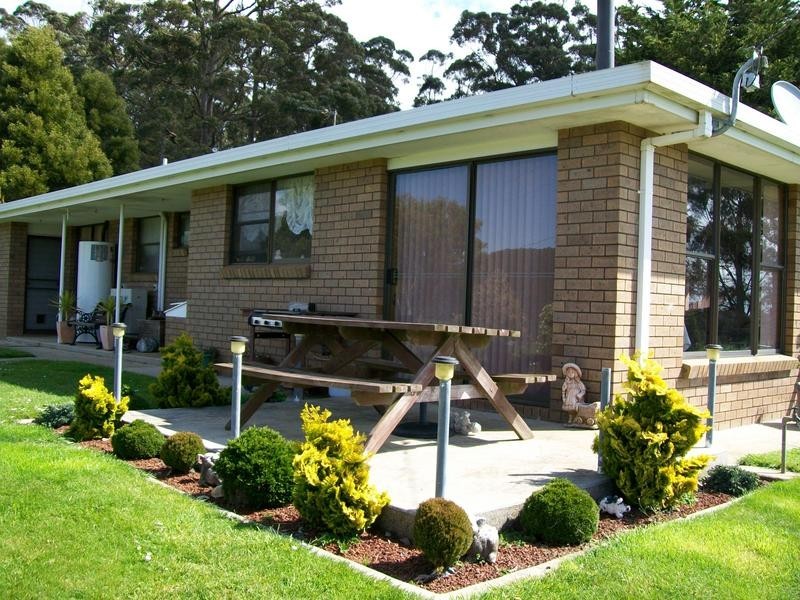 215 Jansens Road, South Riana TAS 7316