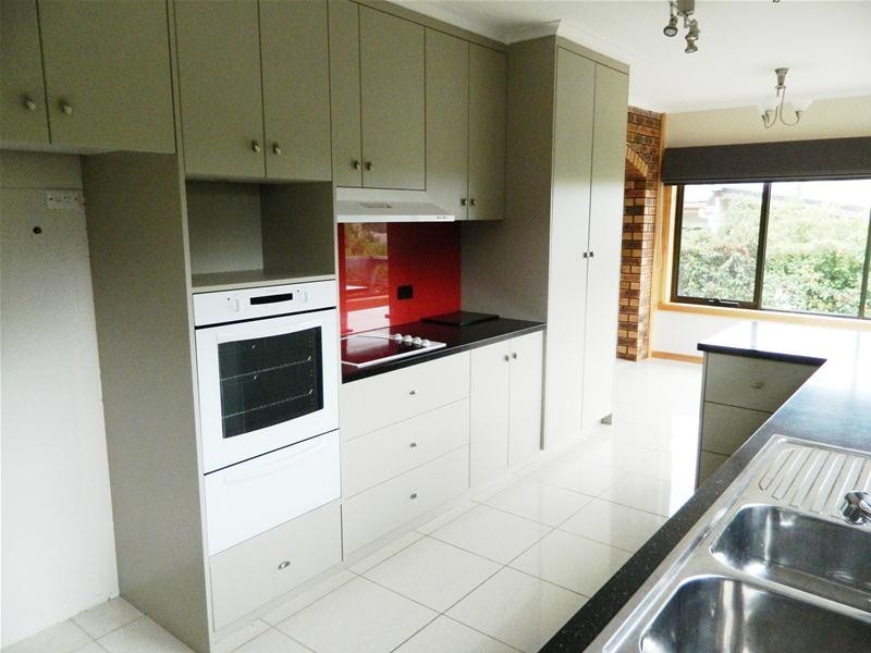 13 Hamilton Street, Ulverstone TAS 7315