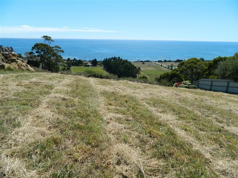 195 Upper Maud Street, Ulverstone TAS 7315