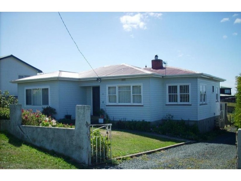 6 Fielding Street, Penguin TAS 7316