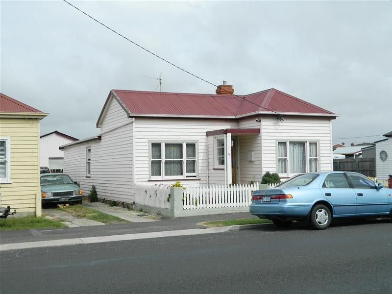66 Main Street, Ulverstone TAS 7315