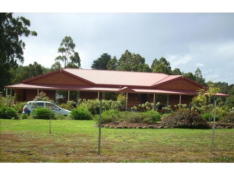 86 Hardys Road, Penguin TAS 7316