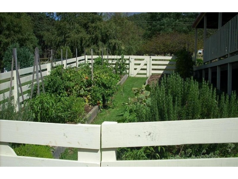 86 Hardys Road, Penguin TAS 7316