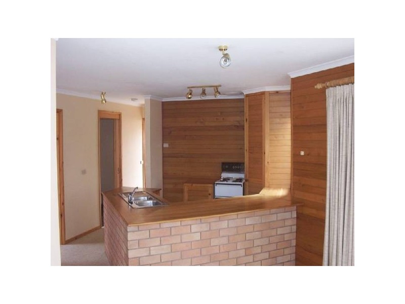 2/27 Lethborg Avenue, Turners Beach TAS 7315