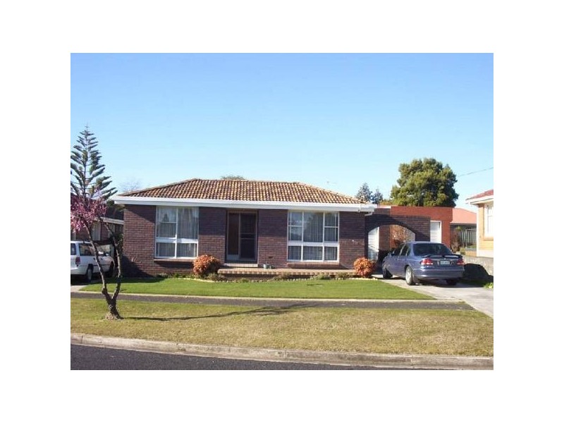 76 Alexandra Road, Ulverstone TAS 7315
