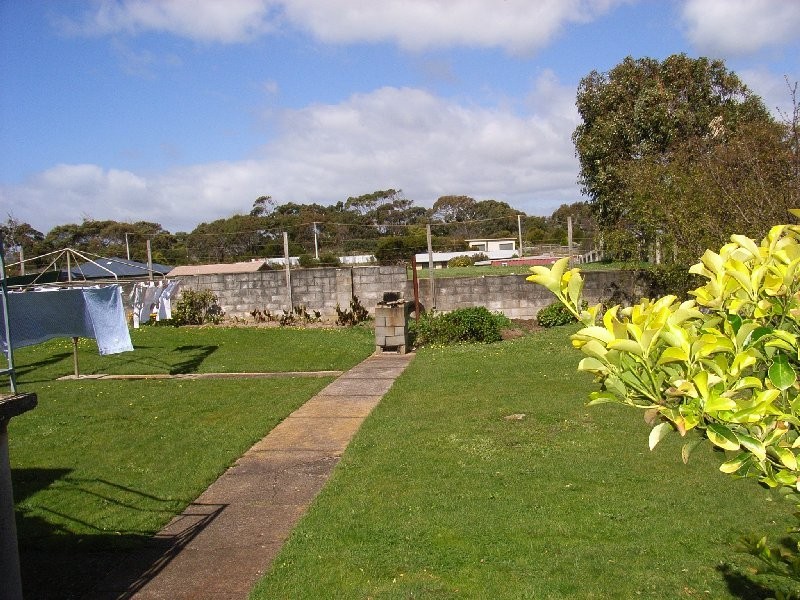 2 Susan Street, Turners Beach TAS 7315