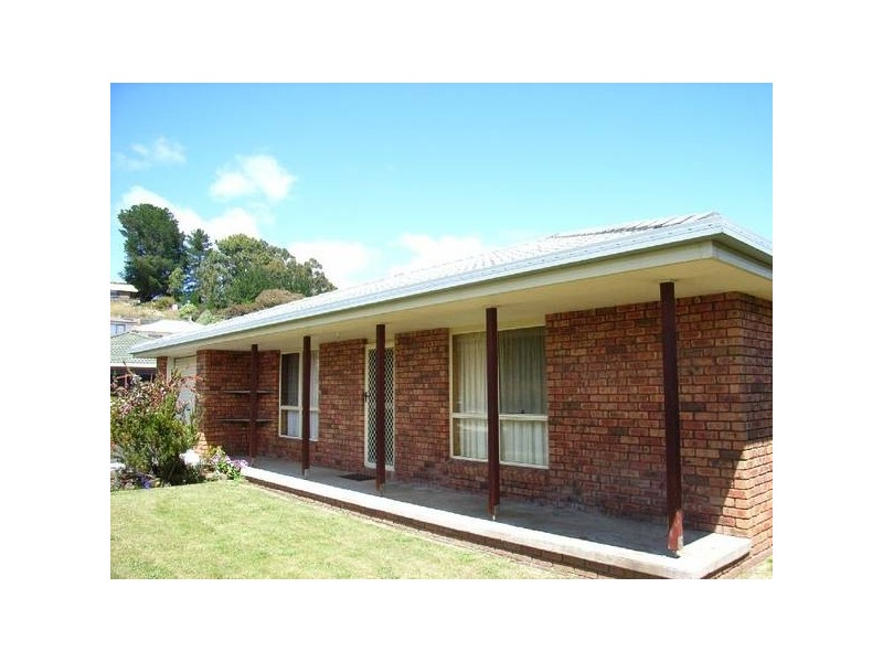 Arnold Street, Penguin TAS 7316