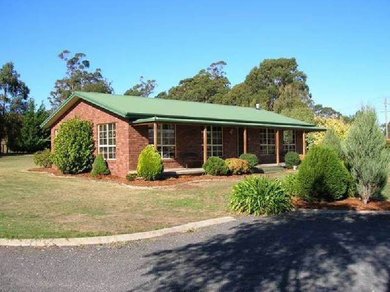 15 Knights Road, Ulverstone TAS 7315