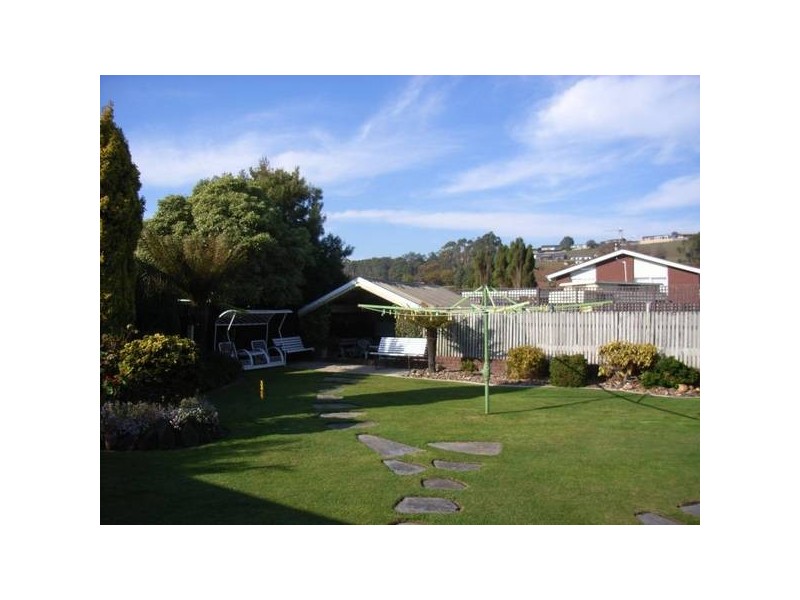 Flinders Avenue, Ulverstone TAS 7315