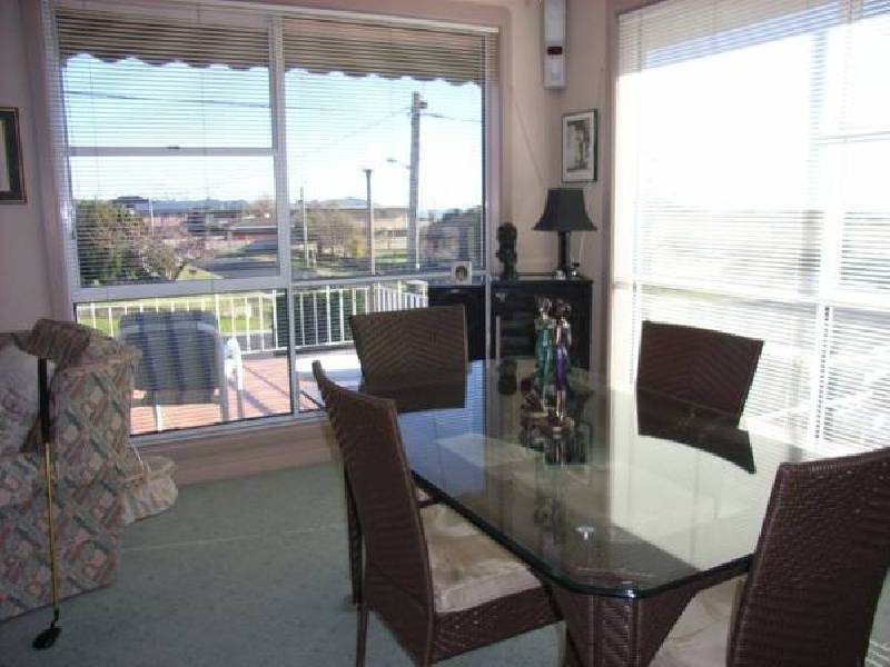 16 Richard Place, Ulverstone TAS 7315