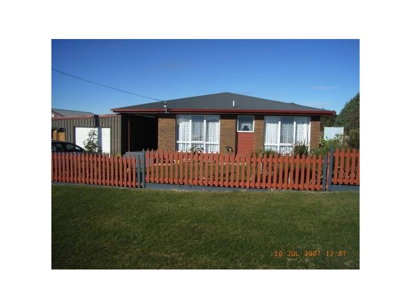 59 Pine Road, Penguin TAS 7316