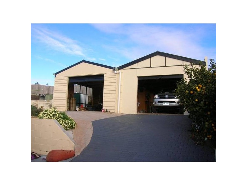 18 Dudley Crescent, Ulverstone TAS 7315