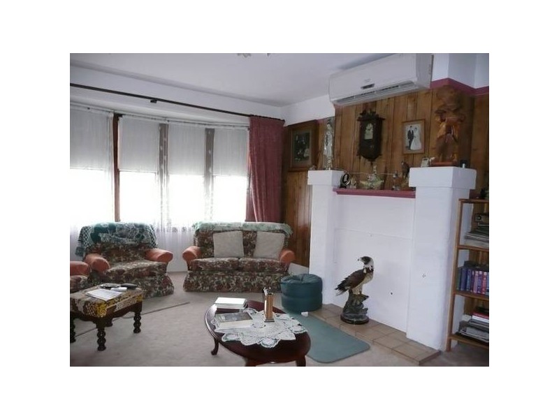 69 Main Street, Ulverstone TAS 7315