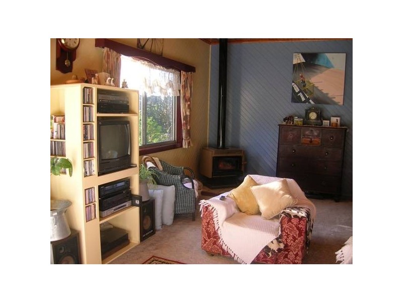 Pine Road, Penguin TAS 7316