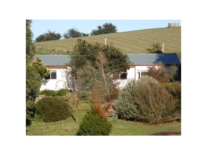 Pine Road, Penguin TAS 7316