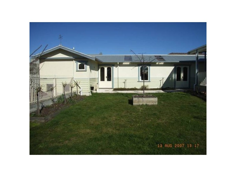 16 Water Street, Ulverstone TAS 7315
