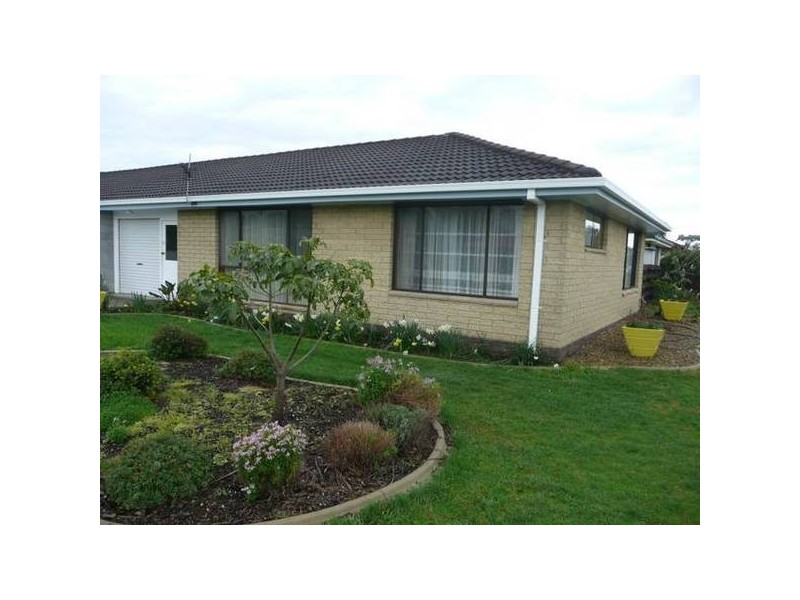 1/14 Moore Street, Ulverstone TAS 7315