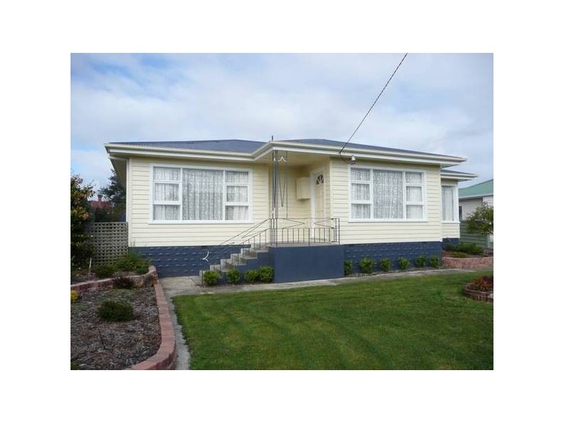 22 George Street, Ulverstone TAS 7315